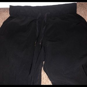Lululemon On The Fly Pant 28”